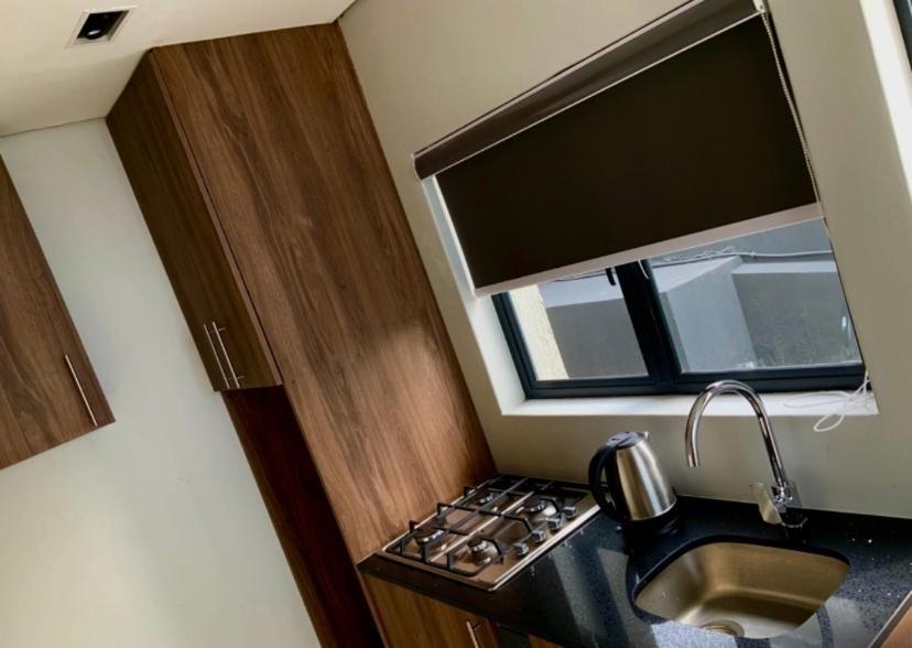 Lovely 1 Bedroom Apartment Cape Town Dış mekan fotoğraf